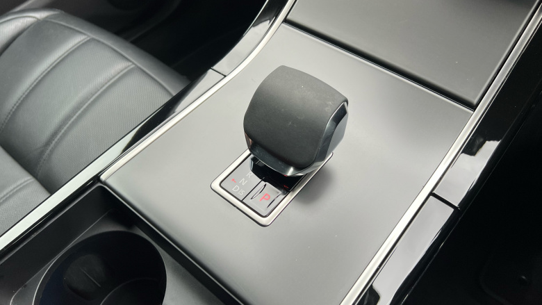 Land Rover Range Rover Evoque 2.0 D200 Dynamic SE 5dr Auto Diesel Hatchback